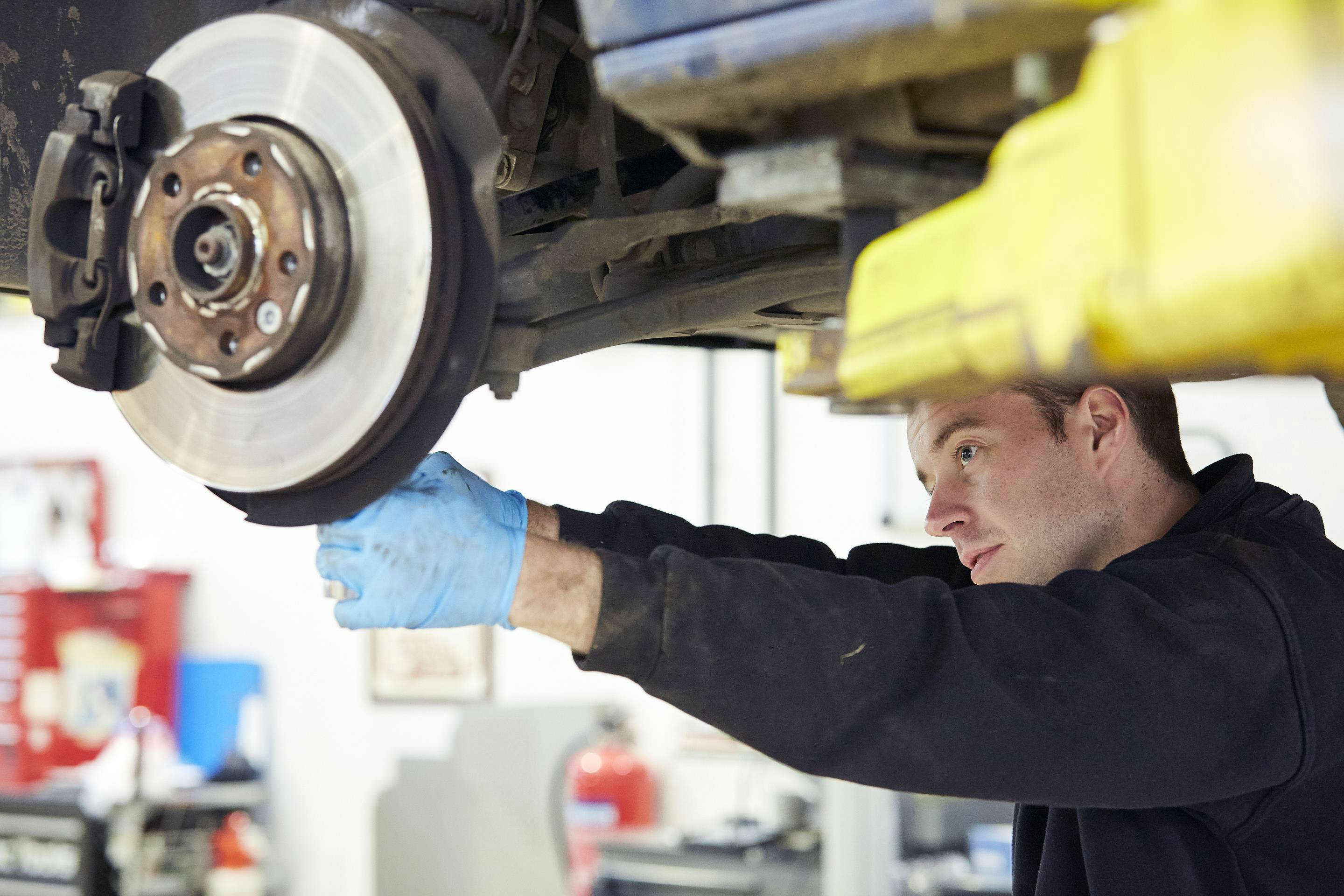 How to Care for Car Brakes and Spot Signs of Faults.